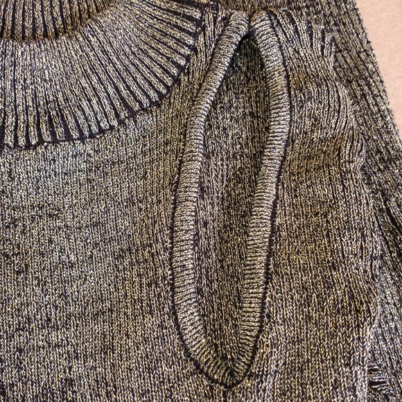 Shimmery bodycon dress LIKE NEW - Picture 8 of 15